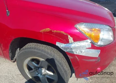 2006 Toyota Rav4 from USA, damaged, VIN JTMBD35V965030791